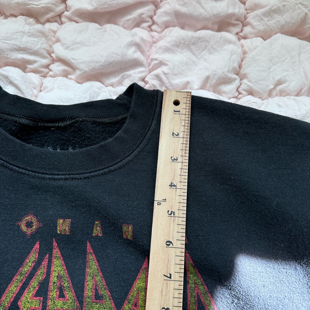 Def Leppard Pyromania Sweatshirt Black Rock Band Graphic Size L - Picture 6 of 9
